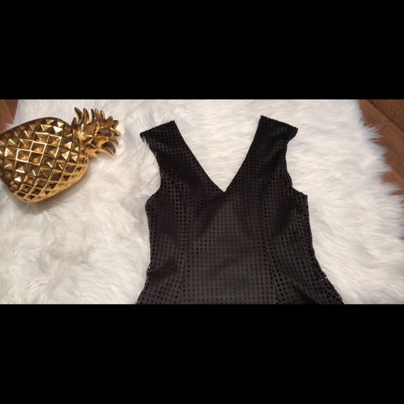 Saks Fifth Avenue Women's Black Sleeveless Dress M - Picture 5 of 8